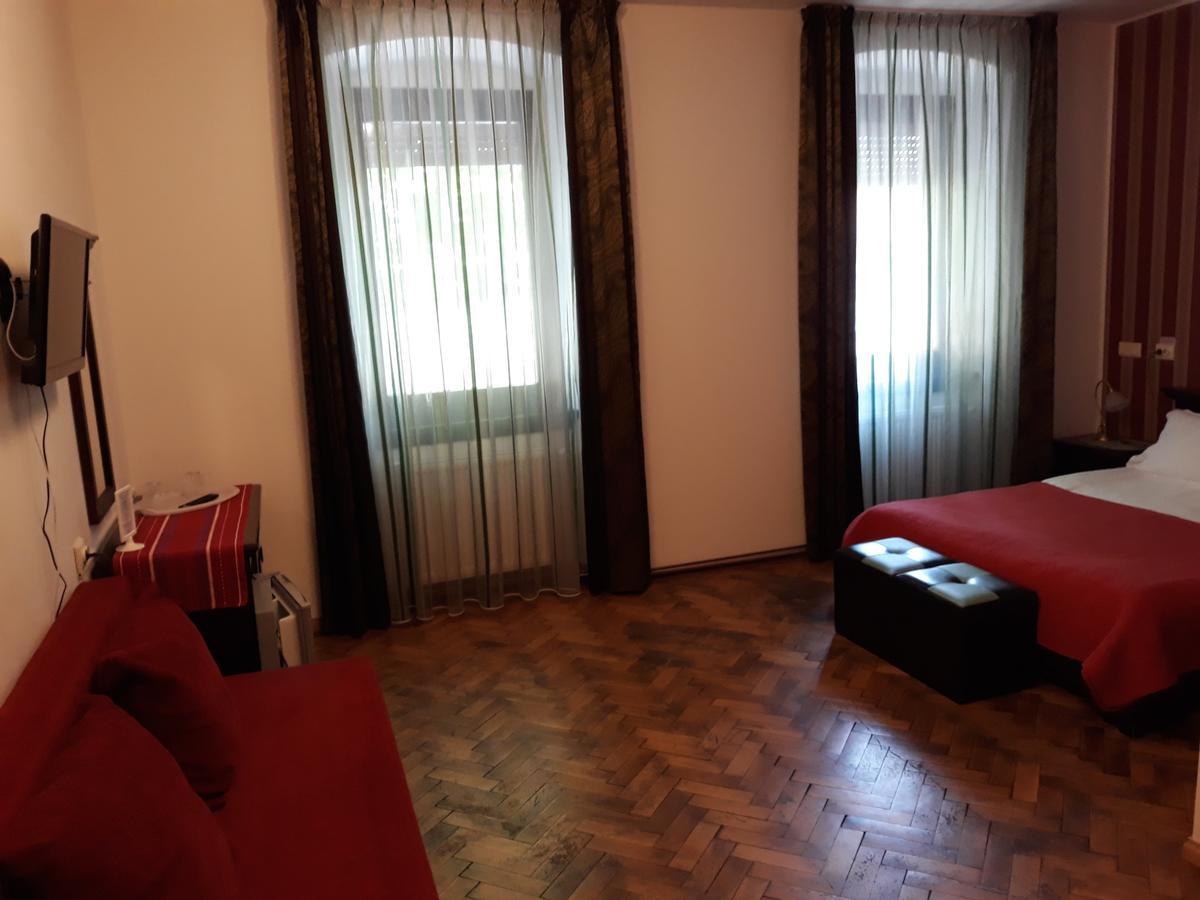 Casa Matei Hotell Braşov Eksteriør bilde